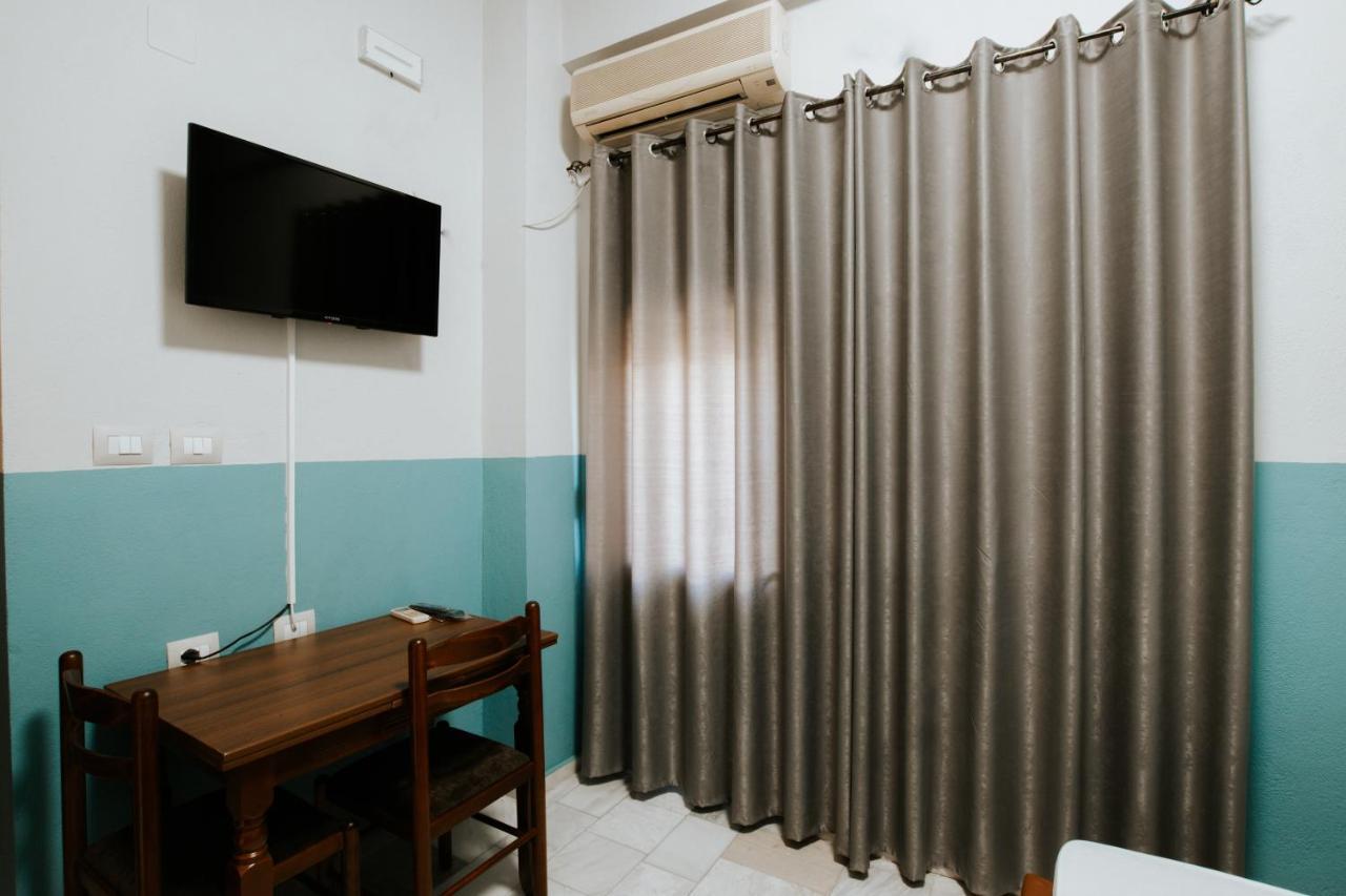 Hotel Lunxheria Gjirokaster Bagian luar foto